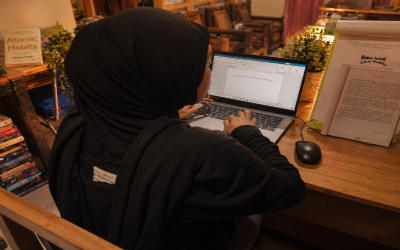 Selamat Datang Kak Aini Nur Kamila dari Mungkid Magelang, Memulai Kursus Microsoft Office di LKP Go Smart pada Program Weekend